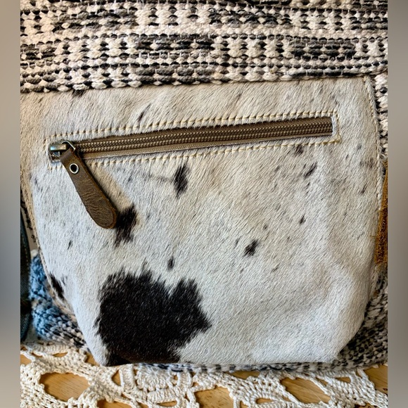 Myra Shoulder/Crossbody Bag - Picture 2 of 7